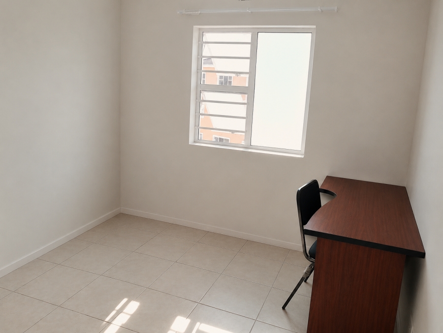 2 Bedroom Property for Sale in Highbury Western Cape